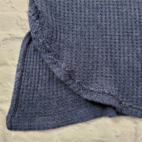 Free People Navy Waffle Thermal Boho Tunic with Fraying size Medium - Picture 13 of 16